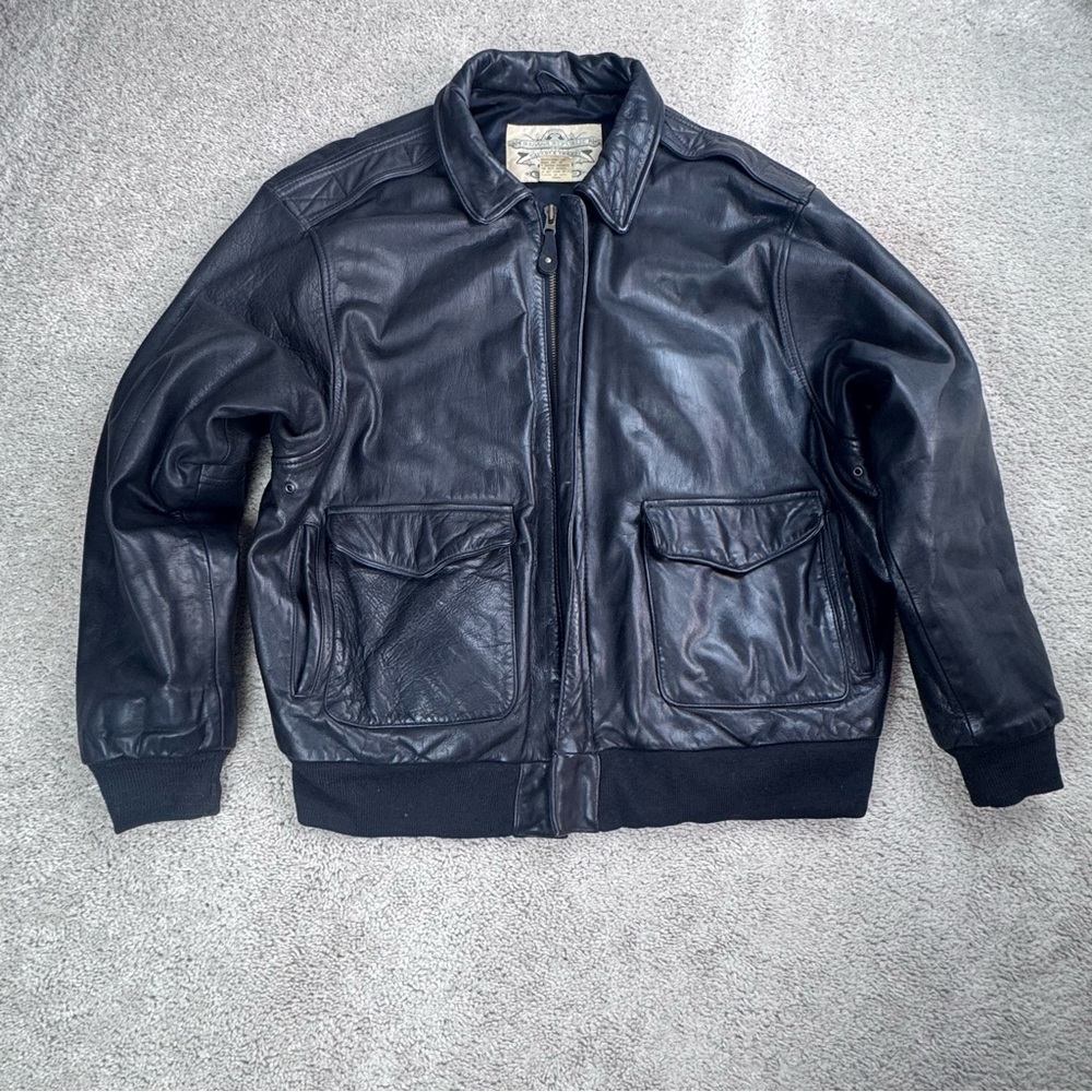 Vintage BANANA REPUBLIC SAFARI & TRAVEL Thick Leather Bomber Jacket Black Sz 44 - Picture 8 of 13